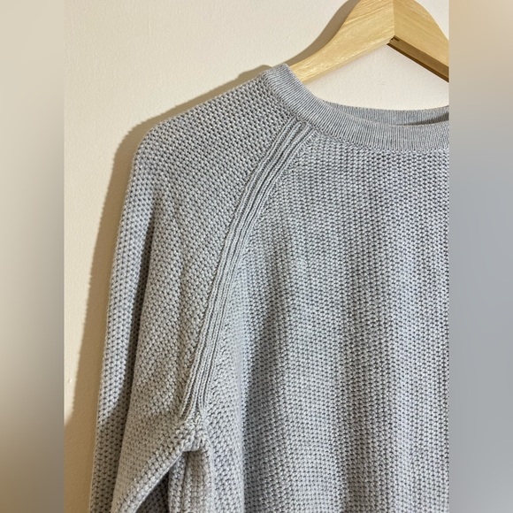 Banana Republic Knit Sweater Size L - Picture 3 of 7